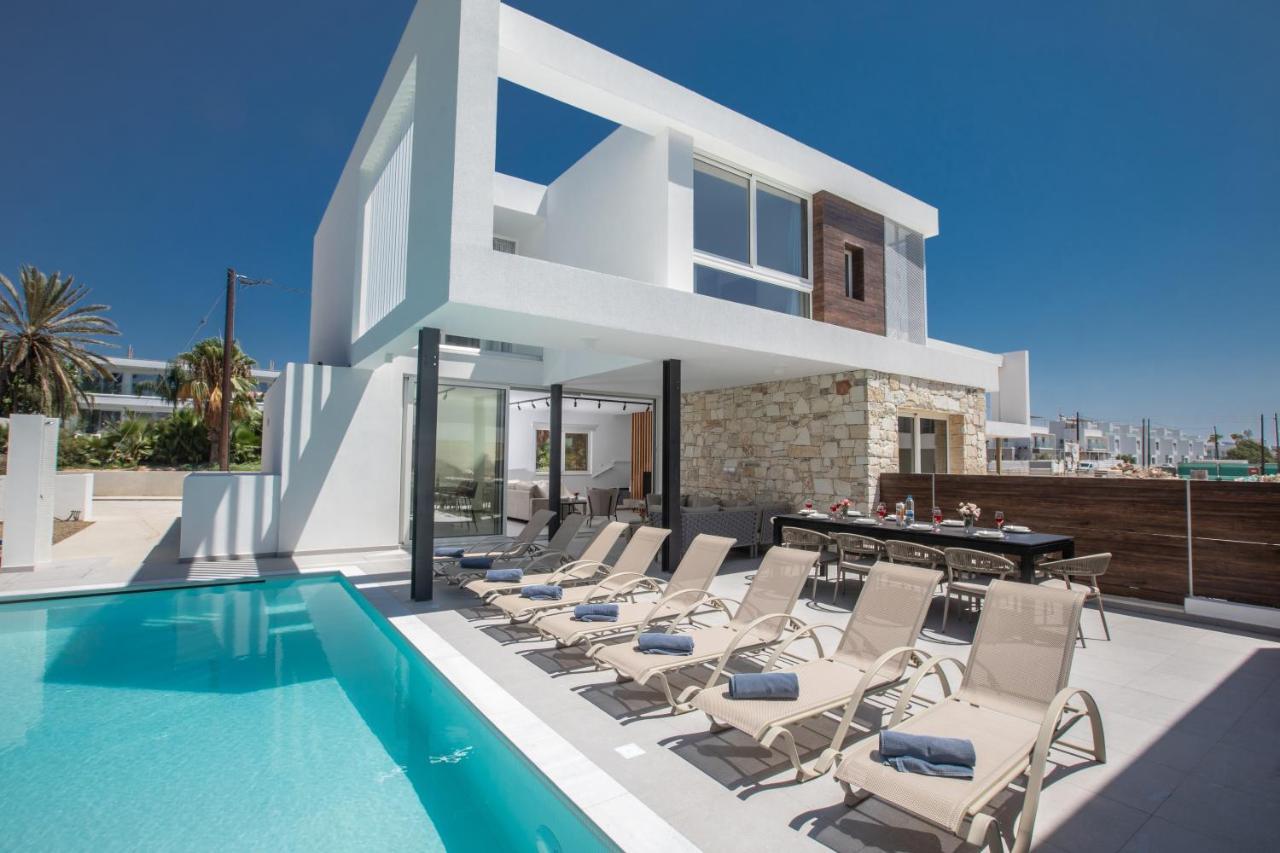 Kube Luxury Villas Ayía Nápa Extérieur photo