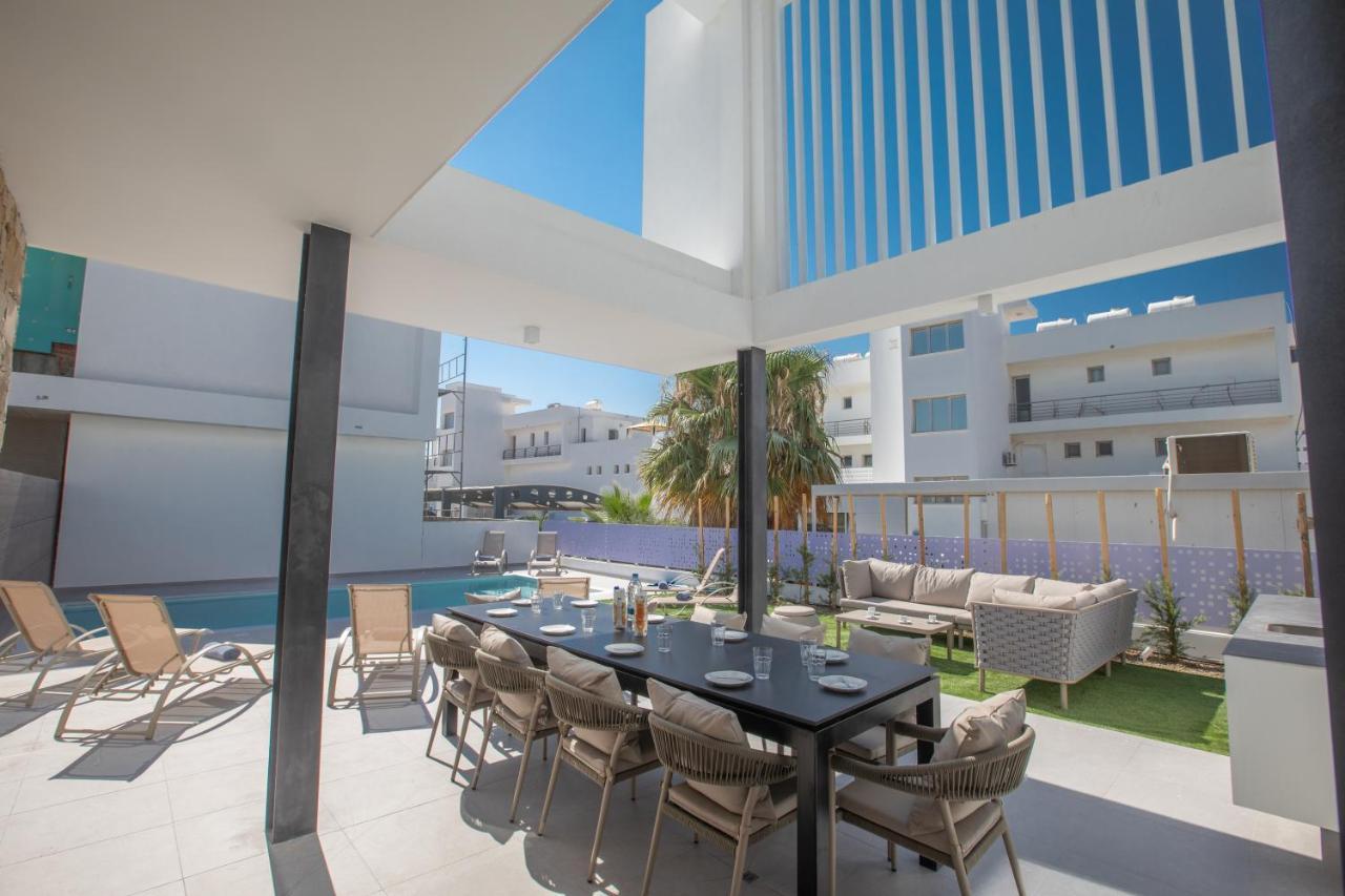 Kube Luxury Villas Ayía Nápa Extérieur photo