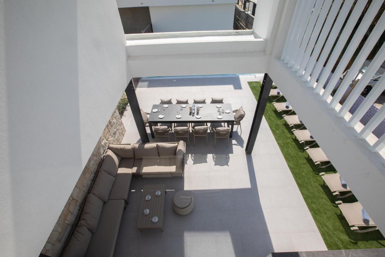 Kube Luxury Villas Ayía Nápa Extérieur photo